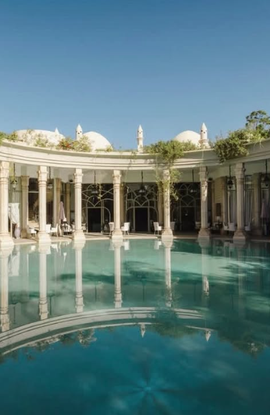 Moroccan architecture with symmetry and light